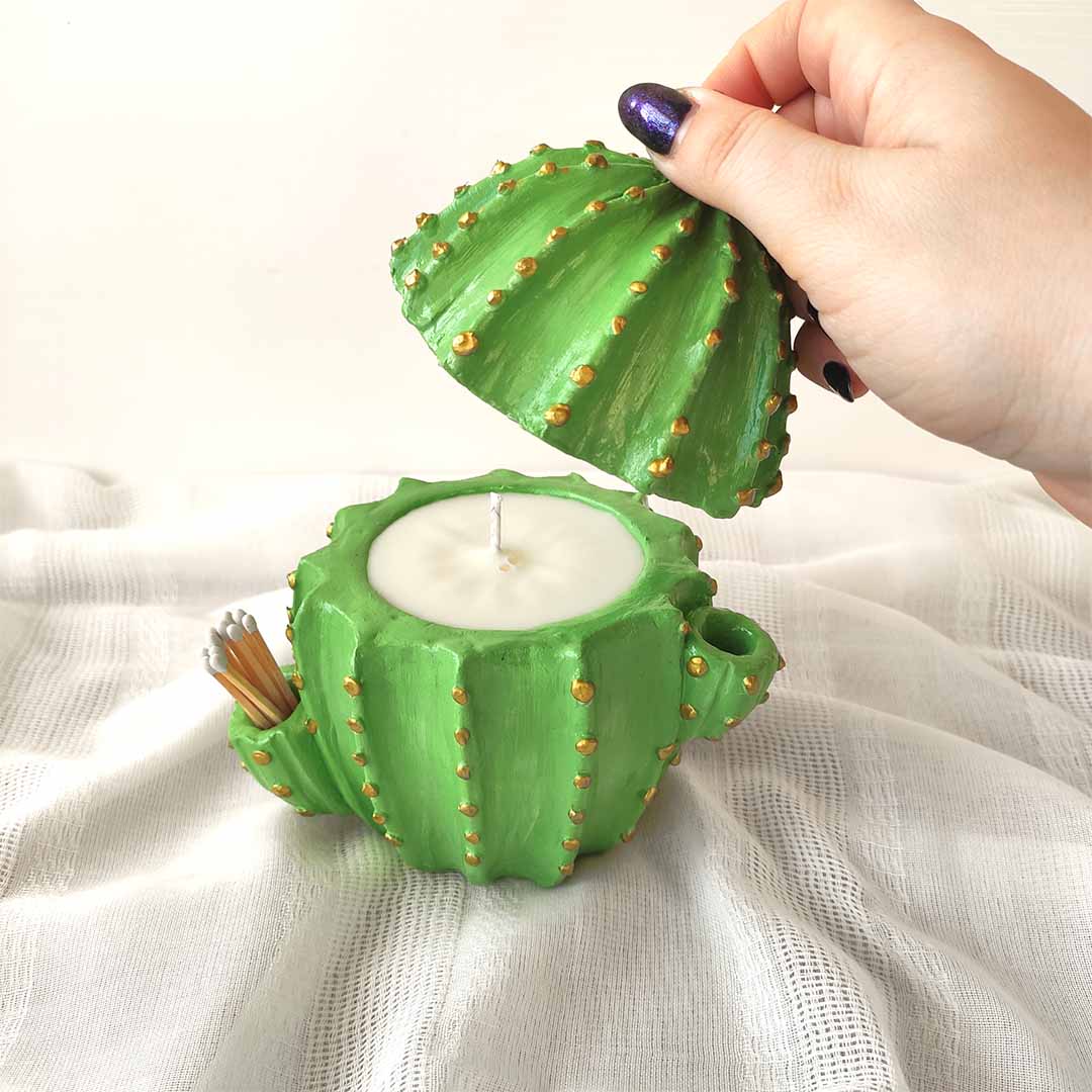 Cactus candle by plantshadestudio