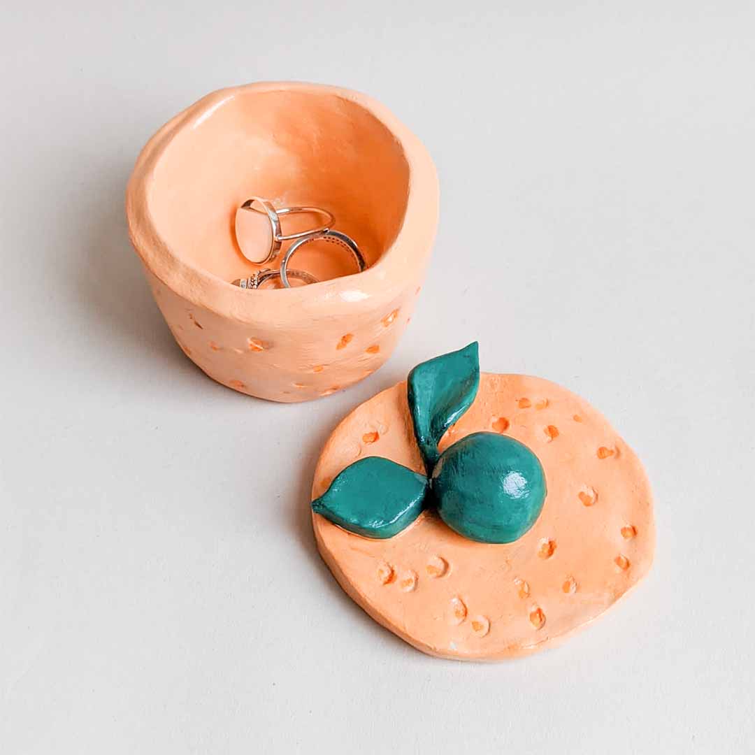 Jewelry pinch pot mobile image by Junifer shop